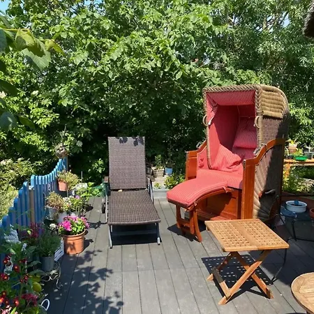 Apartament Captains Lounge *